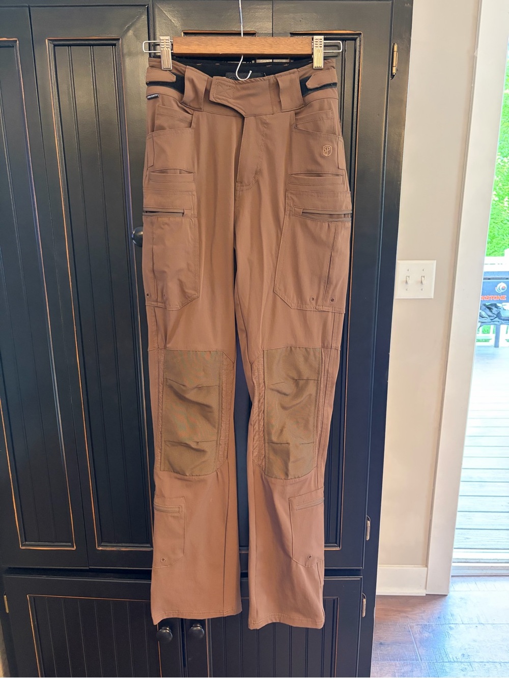 Women’s Born Primitive Brown “OP Assault Pant” Tactical Pants - size 0 worn once